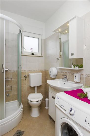 Apartment A4, for 4 persons