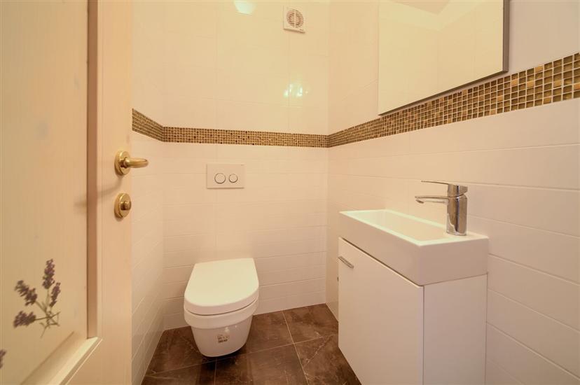 House K1, for 8 persons