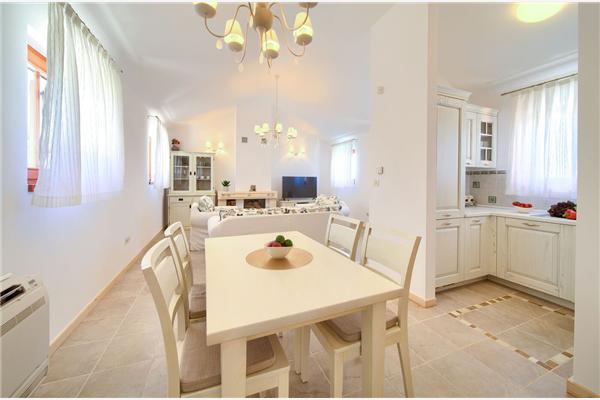 House K1, for 8 persons