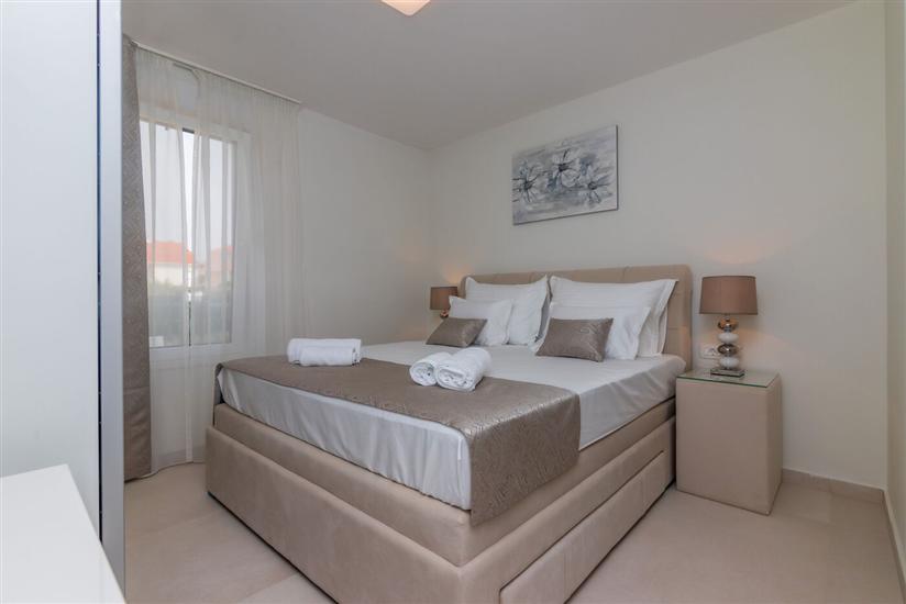 Apartment A4, for 4 persons