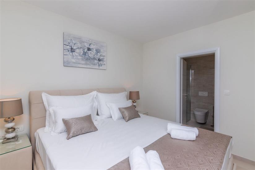 Apartment A4, for 4 persons