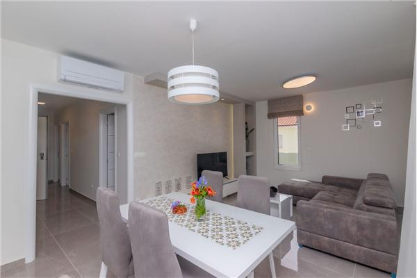 Apartment A1, for 4 persons