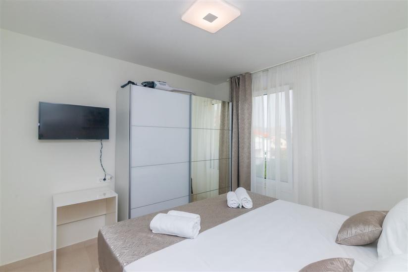 Apartment A4, for 4 persons