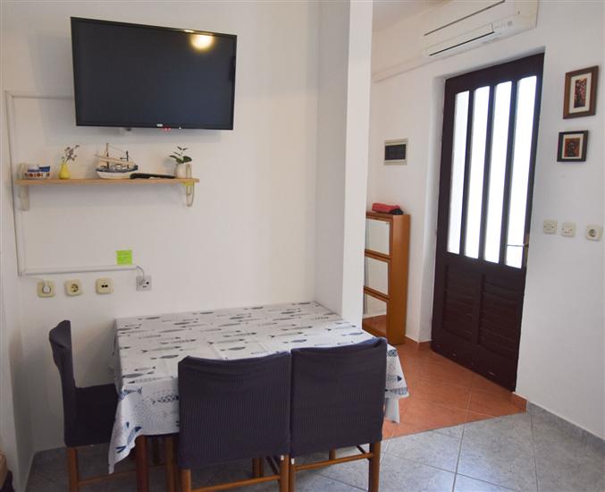 Apartment A1, for 3 persons