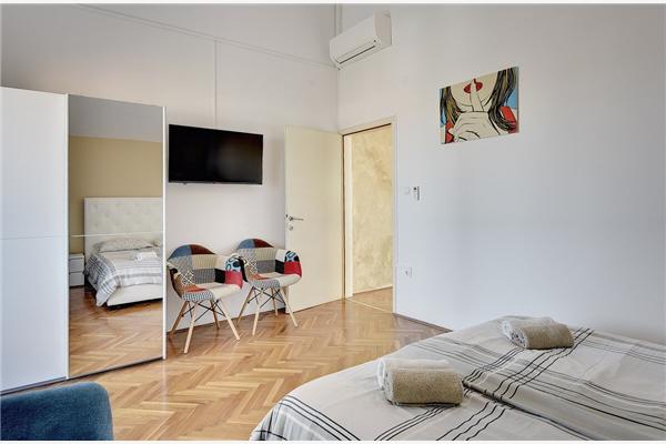 House K1, for 10 persons