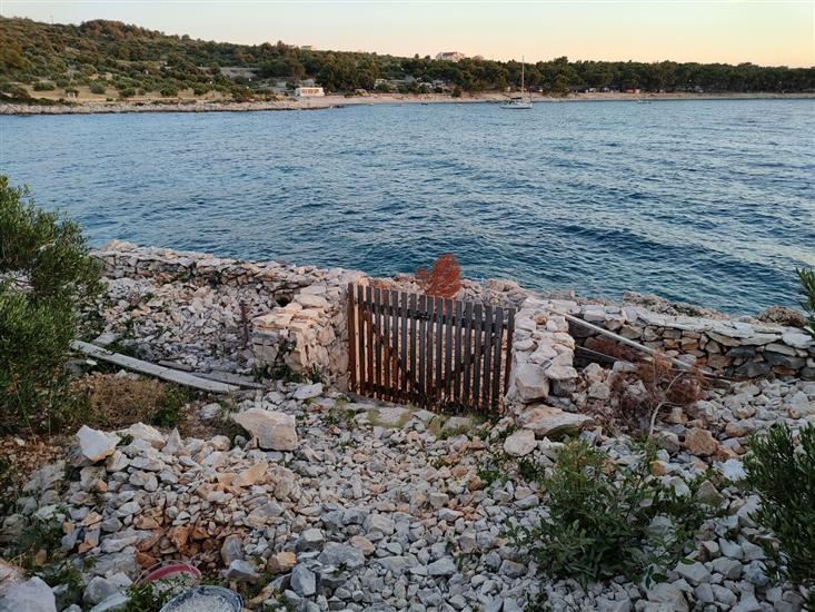 House Robinson house