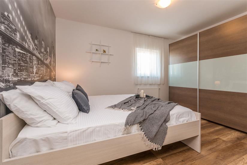 House K1, for 9 persons