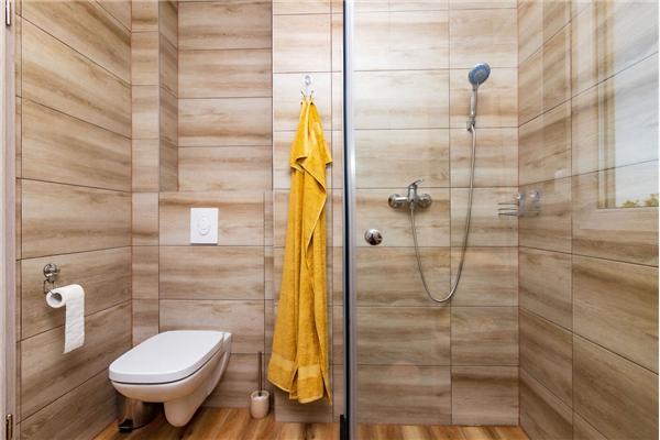 Hiša K1, na 6 osebe