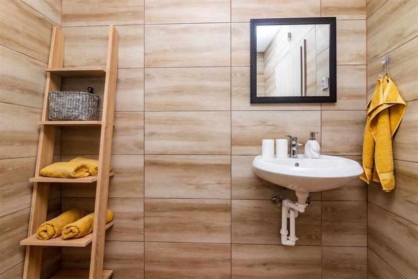 Hiša K1, na 6 osebe