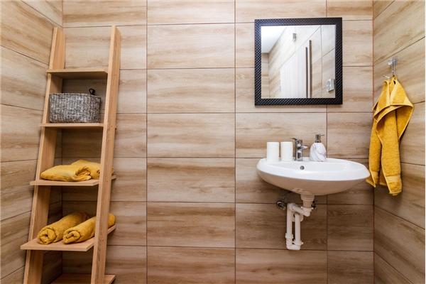 Hiša K1, na 6 osebe