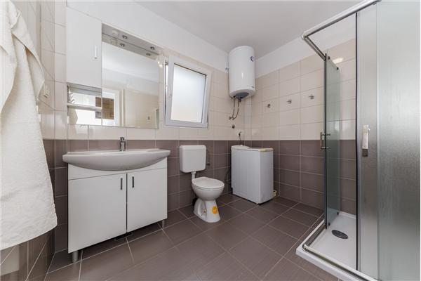 Apartment A1, for 8 persons