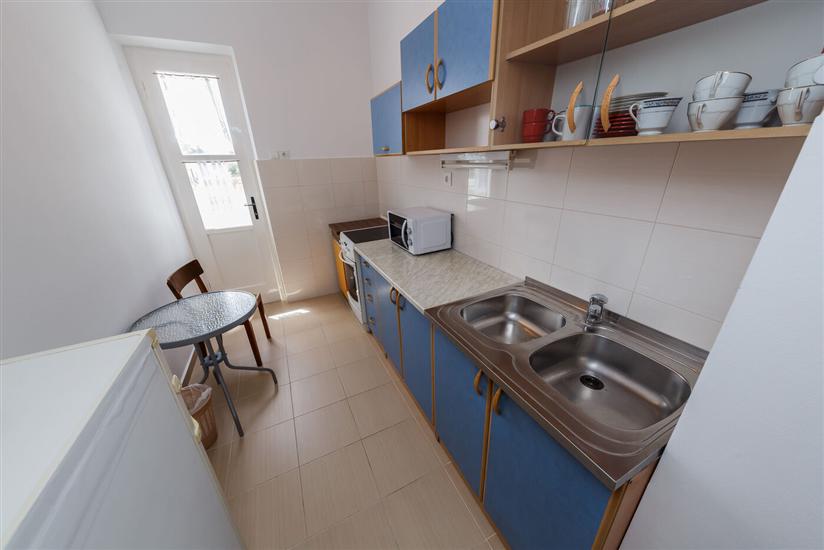 Apartment A1, for 8 persons