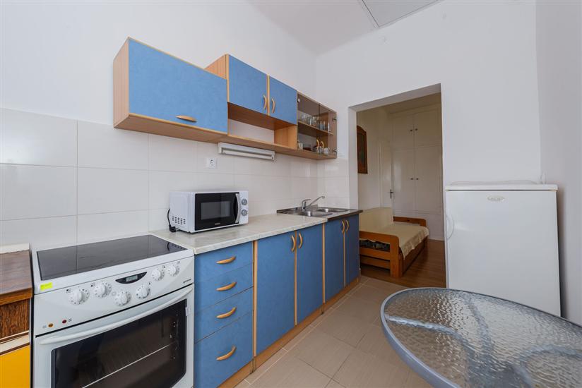 Apartment A1, for 8 persons