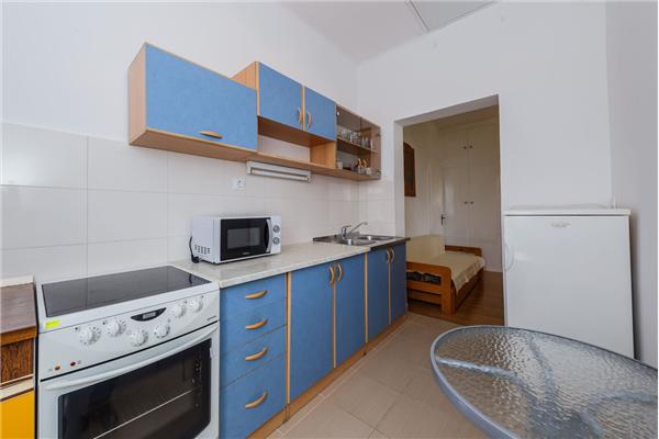 Apartment A1, for 8 persons