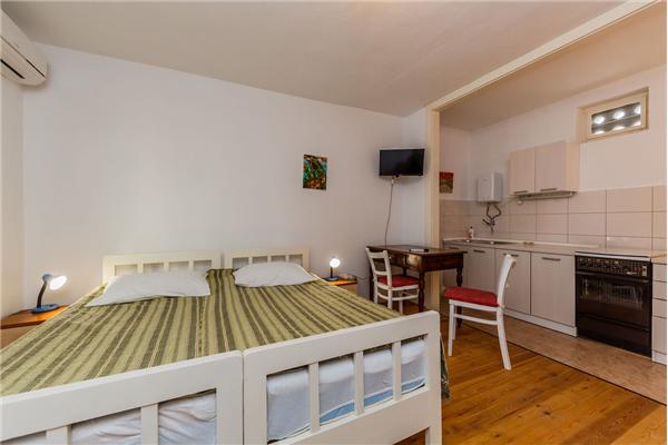 Apartment A2, for 2 persons