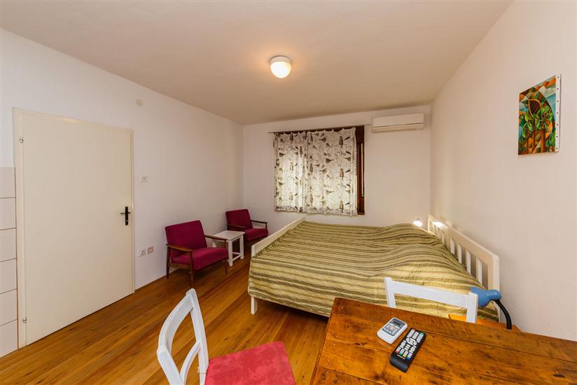 Apartment A2, for 2 persons