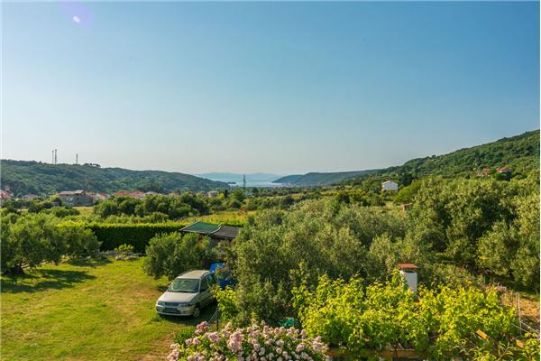 Apartment A1, for 5 persons