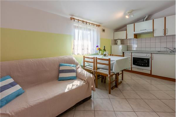 Apartment A1, for 5 persons