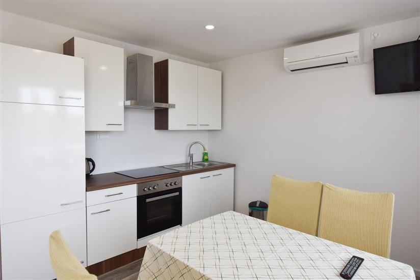 Apartment A1, for 3 persons