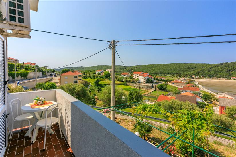 Apartment A1, for 3 persons