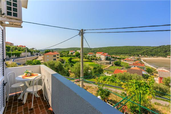 Apartment A1, for 3 persons