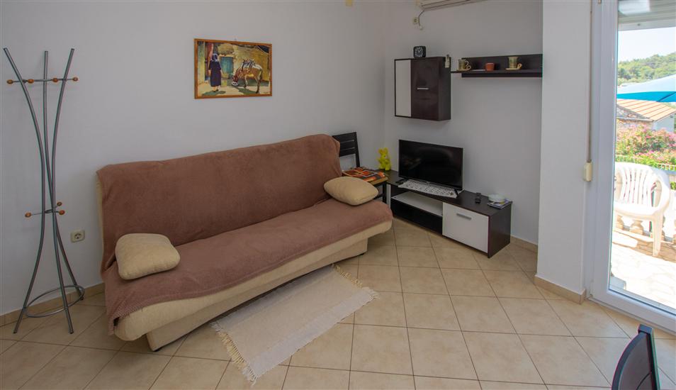 Apartment A1, for 5 persons