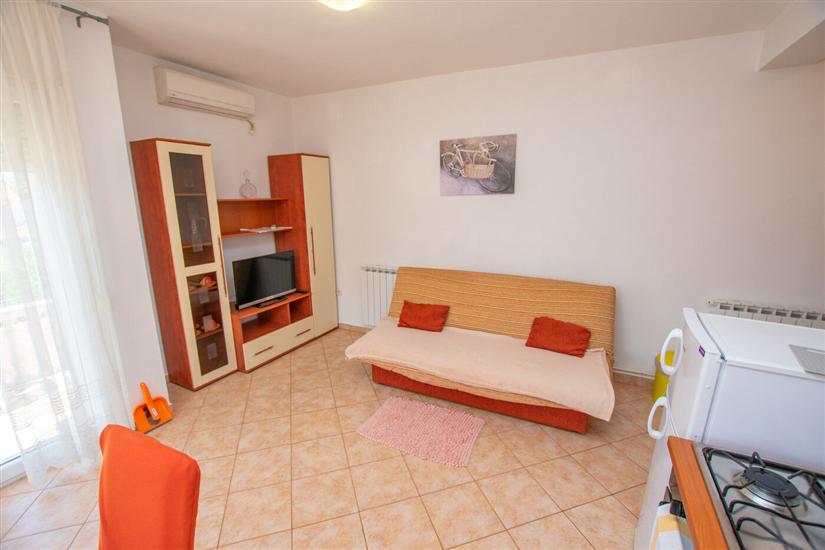 Apartment A2, for 3 persons