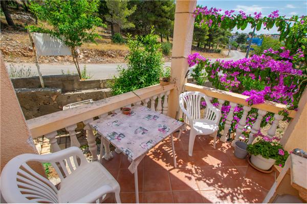 Apartment A1, for 6 persons