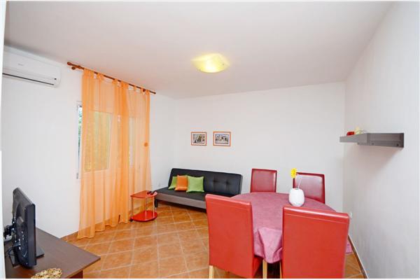 Apartment A1, for 4 persons