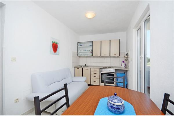 Apartment A2, for 4 persons