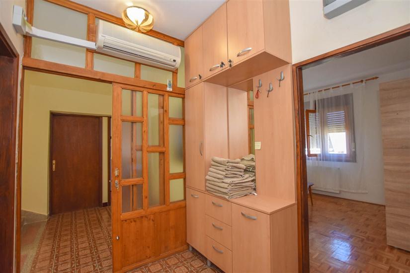 Apartment A3, for 6 persons