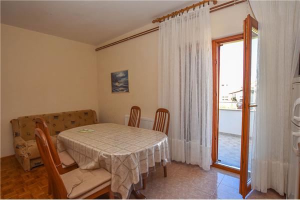 Apartment A3, for 6 persons