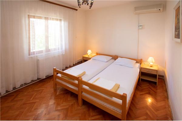 Apartment A2, for 4 persons
