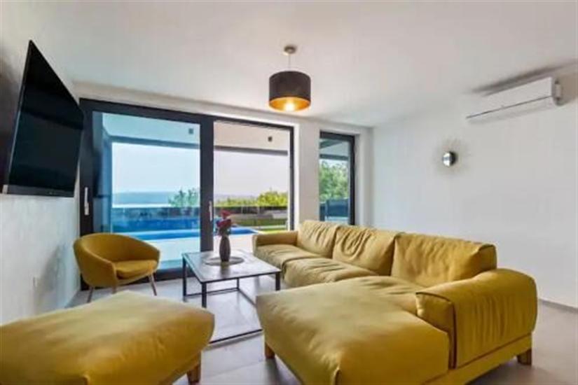 Apartment A1, for 7 persons