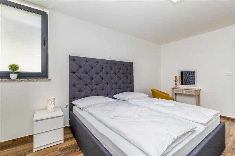 Apartment A1, for 7 persons