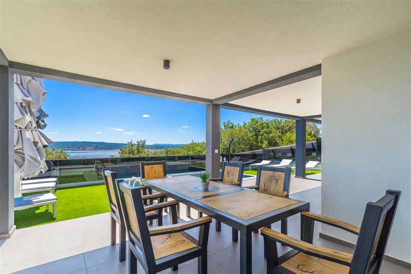 Apartment A1, for 7 persons