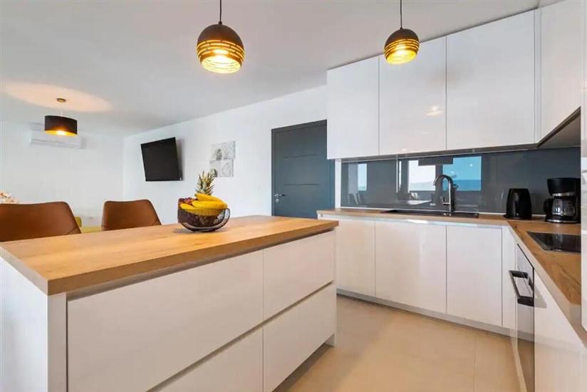 Apartment A2, for 8 persons