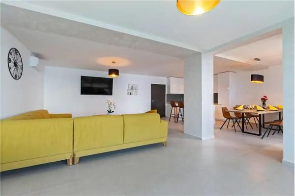 Apartment A2, for 8 persons