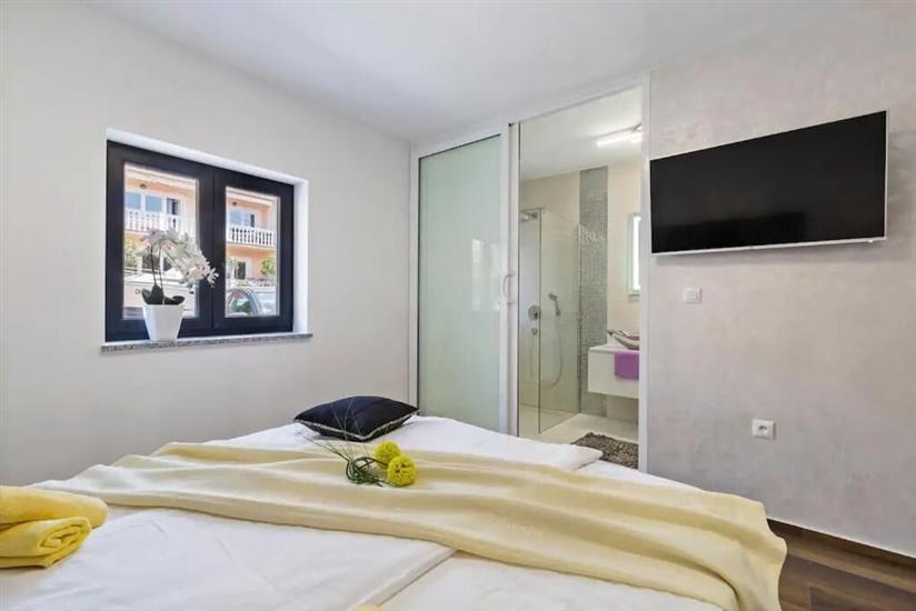 Apartment A2, for 8 persons