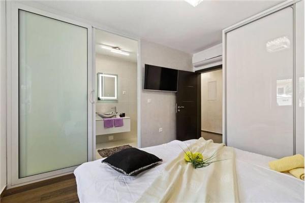 Apartment A3, for 8 persons