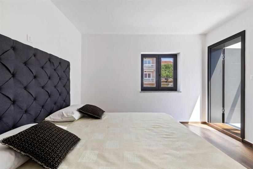 Apartment A3, for 8 persons