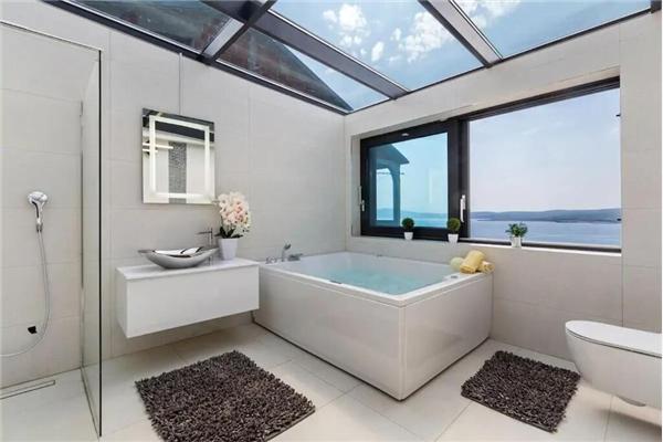 Apartment A3, for 8 persons