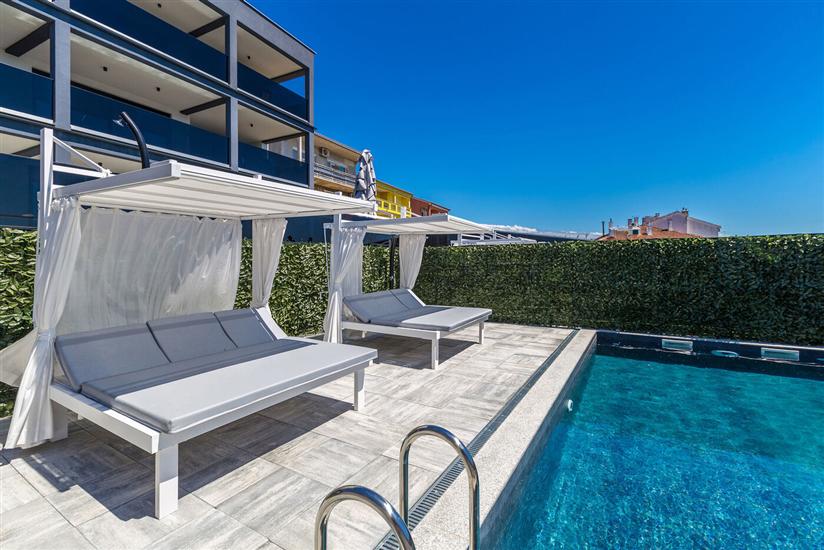 Apartment A3, for 8 persons