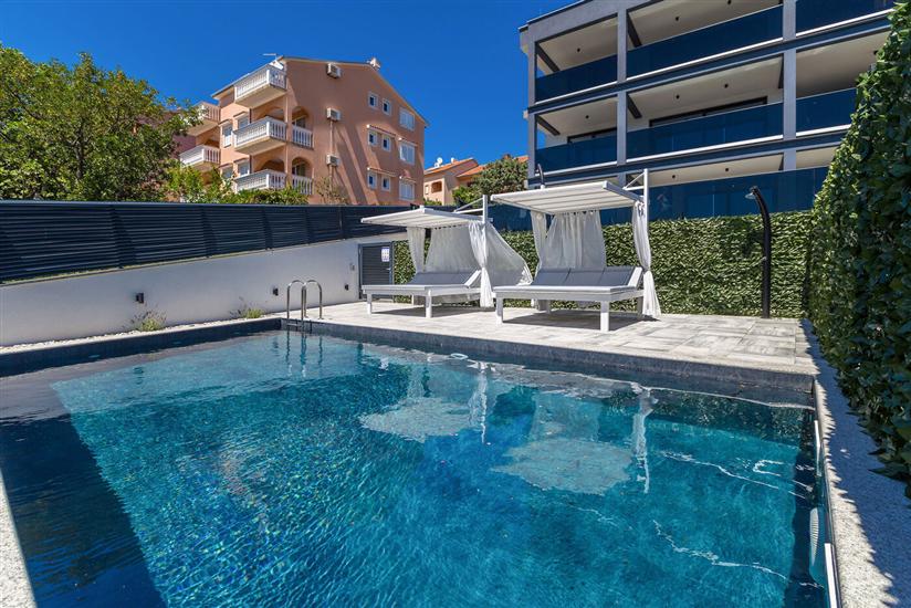 Apartment A3, for 8 persons