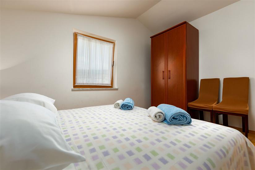 Apartment A7, for 5 persons