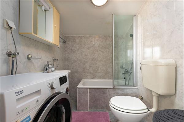 Apartment A7, for 5 persons