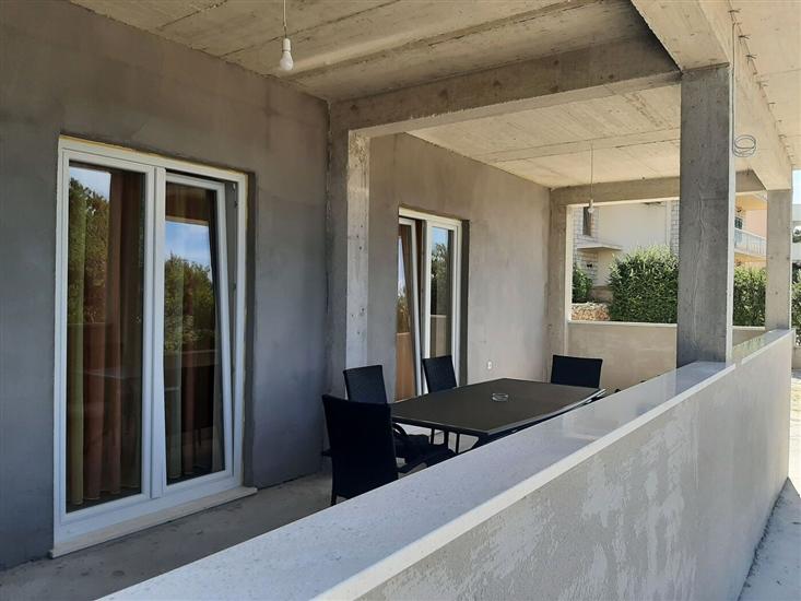 Apartment A4, for 6 persons