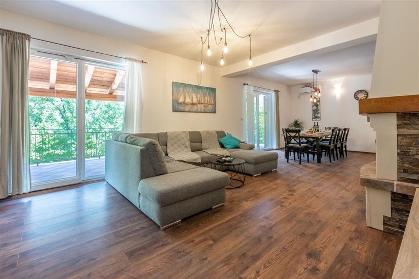 House K1, for 8 persons