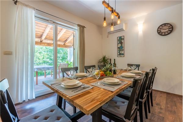 House K1, for 8 persons