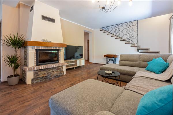 House K1, for 8 persons